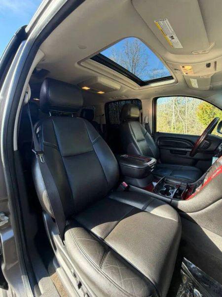 2014 Cadillac Escalade ESV Luxury