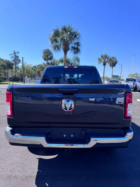 2021 Ram 1500 Big Horn Crew Cab 4x4 5'7" Box