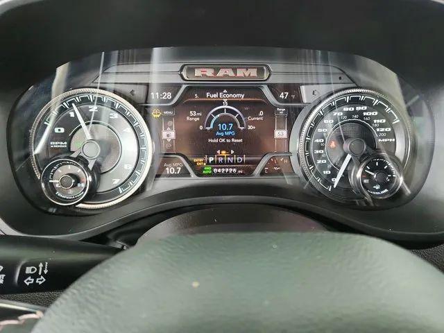 2022 Ram 1500 Laramie Crew Cab 4x4 5'7" Box