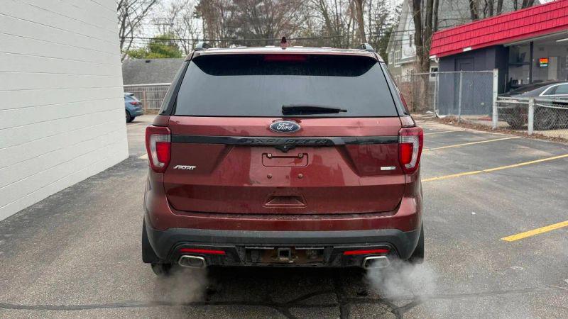 2016 Ford Explorer Sport