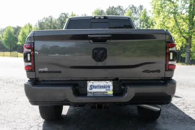 2024 Ram 2500 Laramie Crew Cab 4x4 6'4" Box