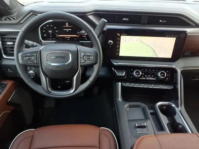 2026 GMC Sierra 2500HD Crew Cab, Standard Bed, Denali Ultimate, 4WD