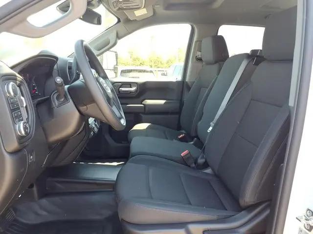 2026 GMC Sierra 2500HD Double Cab, Standard Bed, Pro, RWD