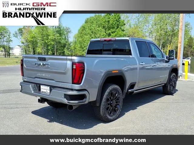 2026 GMC Sierra 2500HD Crew Cab, Standard Bed, Denali Ultimate, 4WD