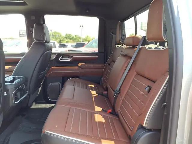 2026 GMC Sierra 2500HD Crew Cab, Standard Bed, Denali Ultimate, 4WD