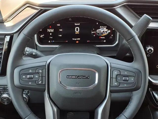 2026 GMC Sierra 2500HD Crew Cab, Standard Bed, Denali Ultimate, 4WD