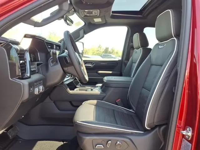 2026 GMC Sierra 2500HD Crew Cab, Standard Bed, AT4X, 4WD