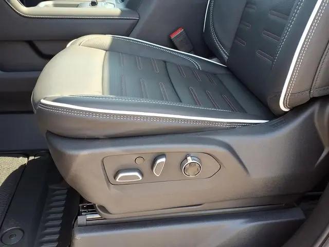 2026 GMC Sierra 2500HD Crew Cab, Standard Bed, AT4X, 4WD