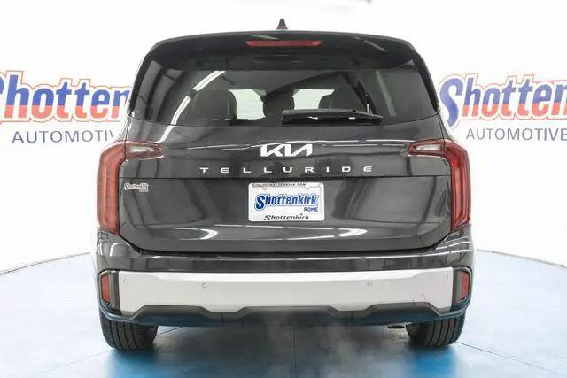 2025 Kia Telluride LX