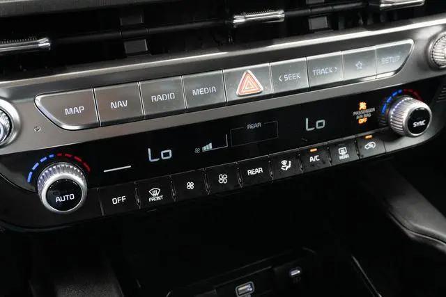 2025 Kia Telluride LX