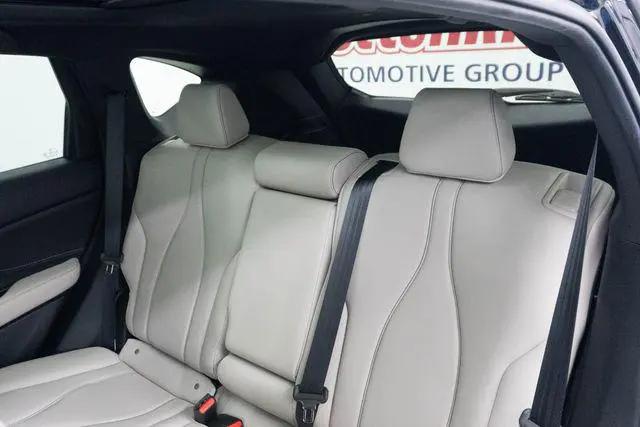 2025 Acura RDX Standard