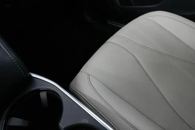 2025 Acura RDX Standard