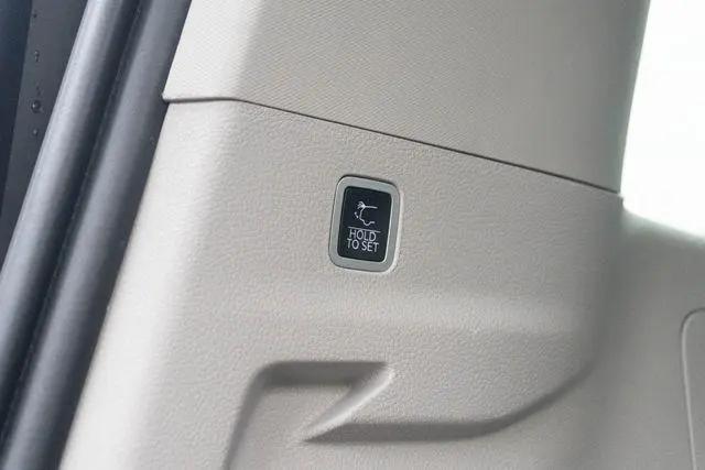 2023 Jeep Wagoneer Series II 4x4