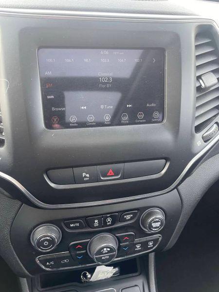 2019 Jeep Cherokee Latitude Plus FWD