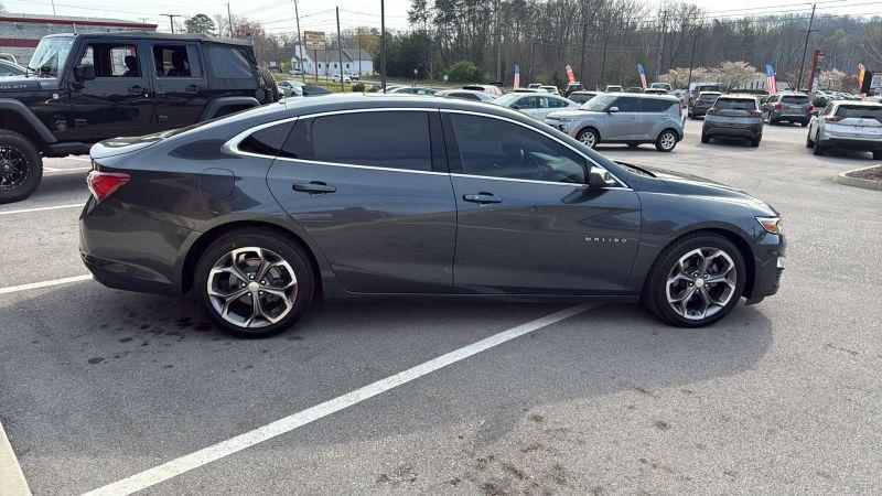2021 Chevrolet Malibu FWD LT