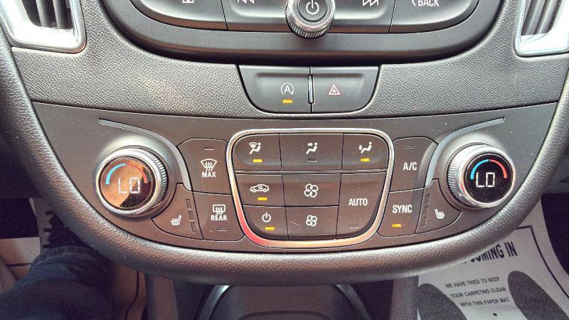 2021 Chevrolet Malibu FWD LT