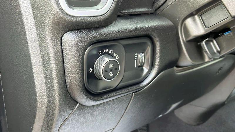 2024 Ram 2500 Big Horn Crew Cab 4x4 6'4" Box