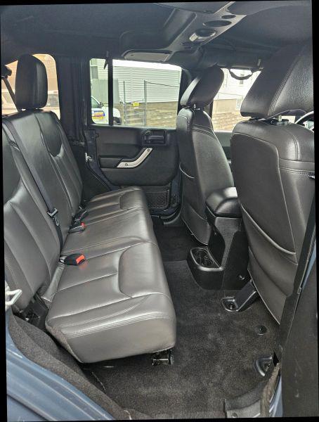 2017 Jeep Wrangler Unlimited Sahara 4x4