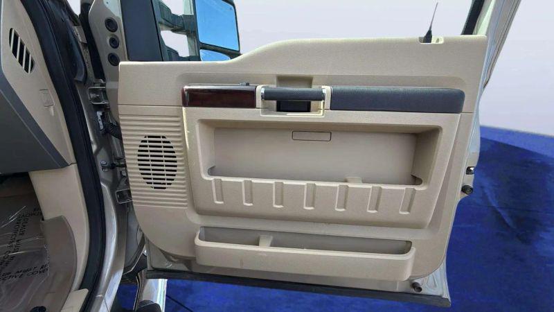2010 Ford F-350 LARIAT