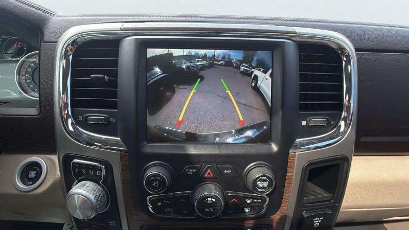 2017 Ram 1500 Laramie Crew Cab 4x4 5'7" Box