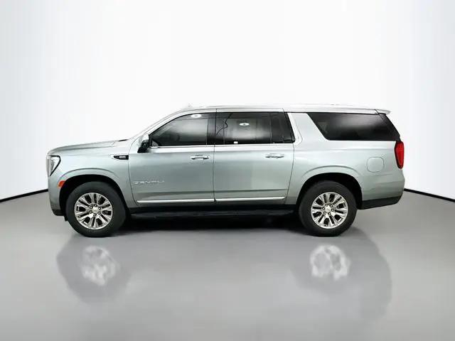 2023 GMC Yukon XL 4WD Denali