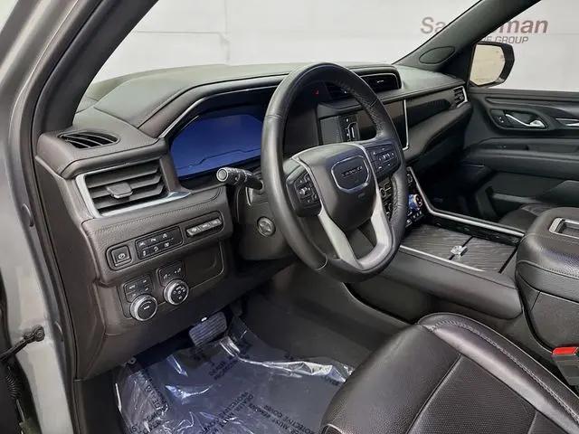 2023 GMC Yukon XL 4WD Denali