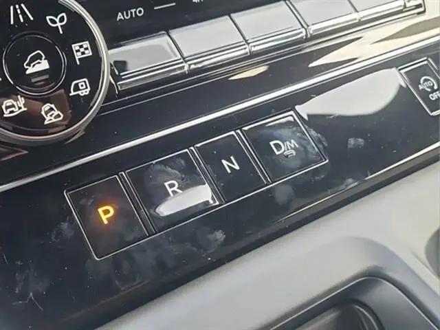2025 Nissan Armada SL 4WD