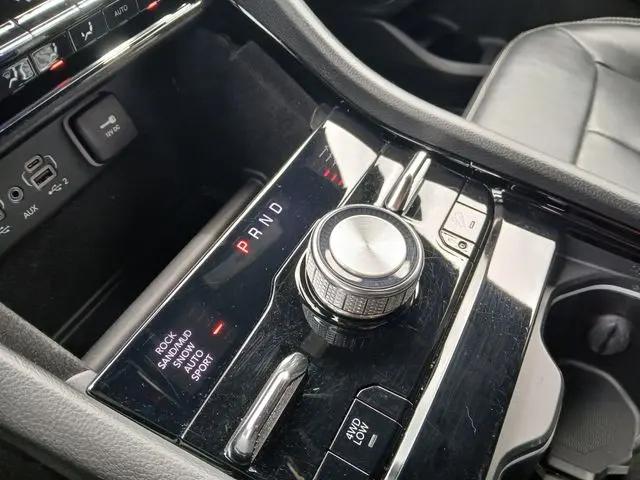 2022 Jeep Grand Cherokee Overland 4x4