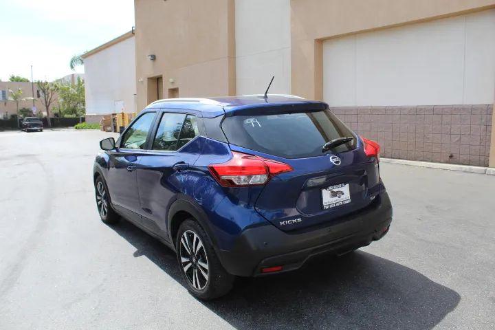 2020 Nissan Kicks SV Xtronic CVT