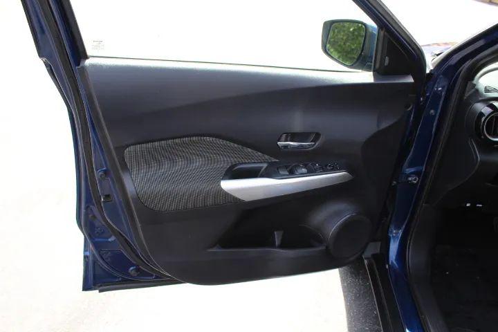 2020 Nissan Kicks SV Xtronic CVT