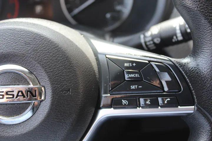 2020 Nissan Kicks SV Xtronic CVT