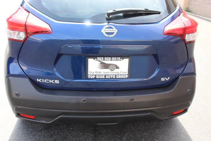 2020 Nissan Kicks SV Xtronic CVT
