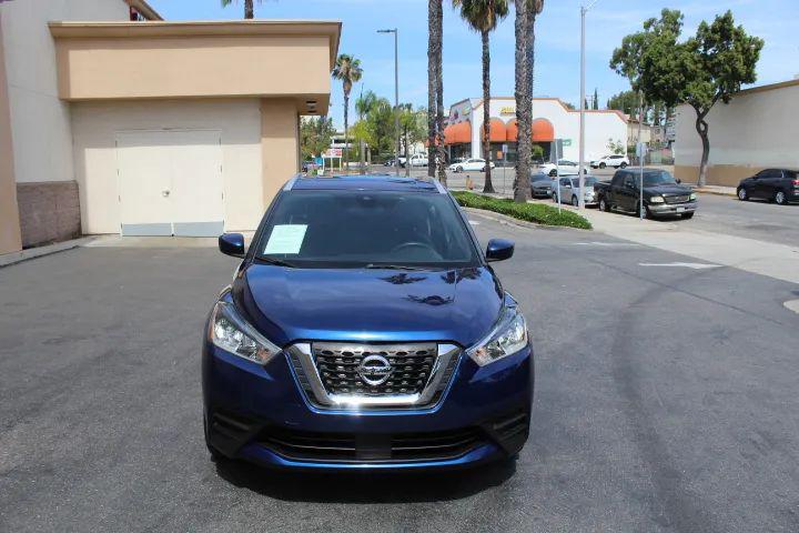 2020 Nissan Kicks SV Xtronic CVT