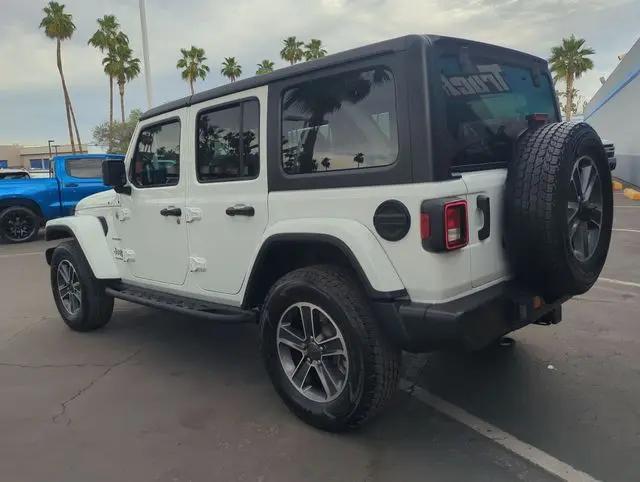 2023 Jeep Wrangler 4-Door Sahara