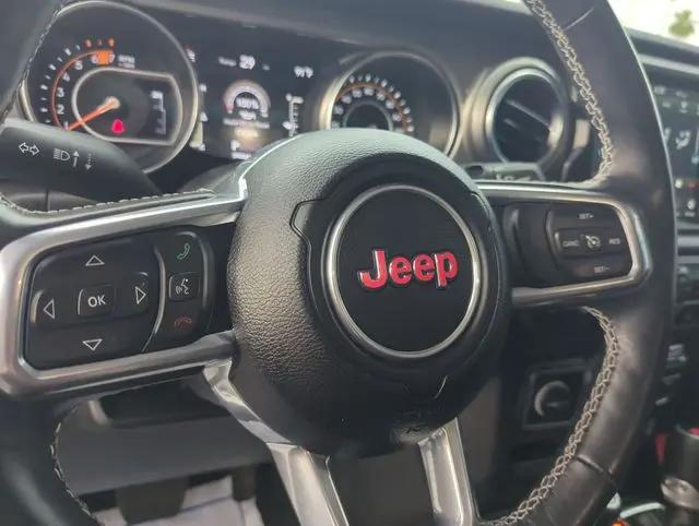 2023 Jeep Wrangler 4-Door Sahara