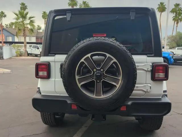 2023 Jeep Wrangler 4-Door Sahara