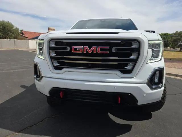 2022 GMC Sierra 1500 Limited 4WD Crew Cab Short Box AT4