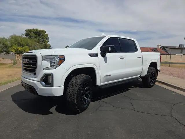 2022 GMC Sierra 1500 Limited 4WD Crew Cab Short Box AT4