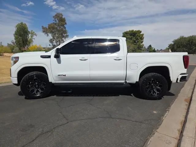 2022 GMC Sierra 1500 Limited 4WD Crew Cab Short Box AT4
