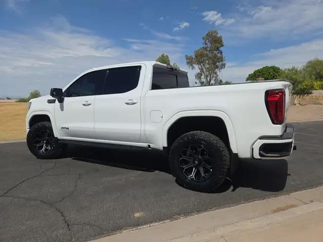 2022 GMC Sierra 1500 Limited 4WD Crew Cab Short Box AT4