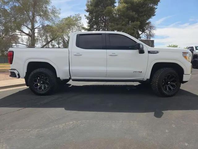 2022 GMC Sierra 1500 Limited 4WD Crew Cab Short Box AT4