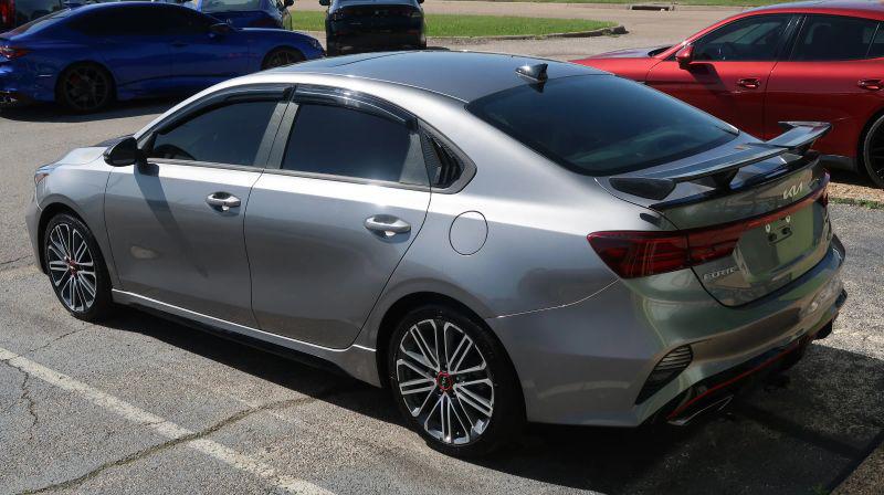 2022 Kia Forte GT Manual