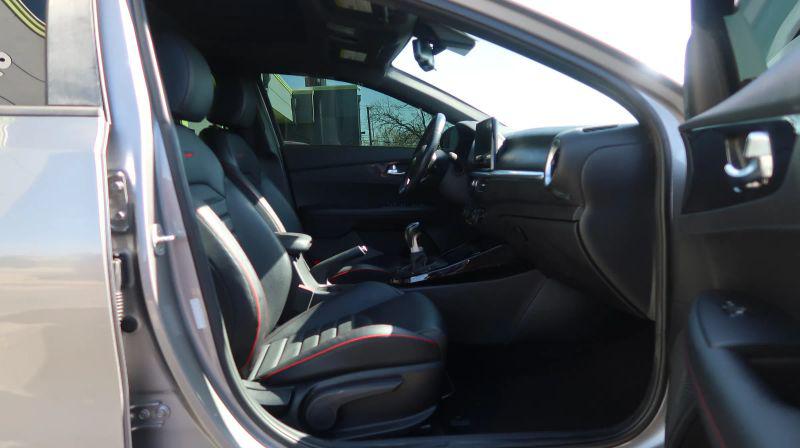 2022 Kia Forte GT Manual