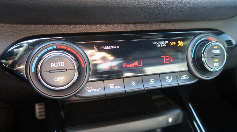 2022 Kia Forte GT Manual