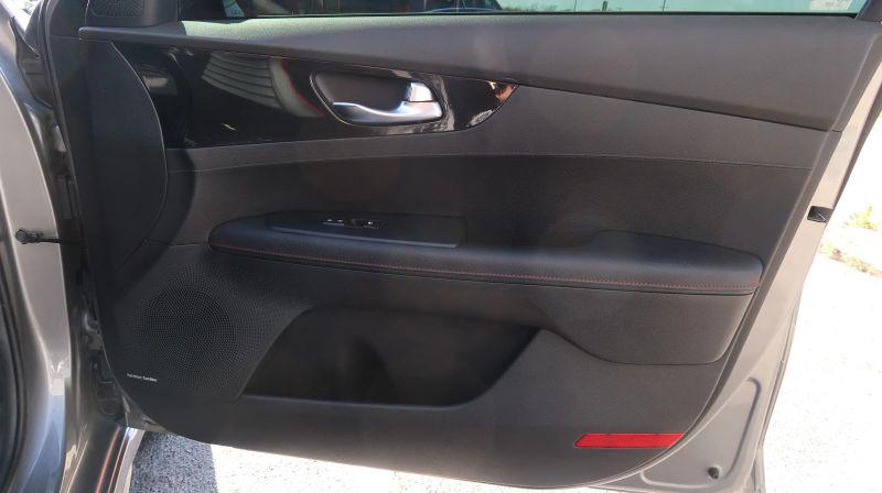 2022 Kia Forte GT Manual