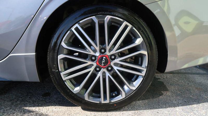 2022 Kia Forte GT Manual