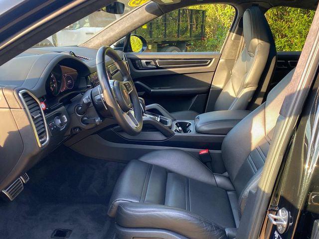 2023 Porsche Cayenne GTS