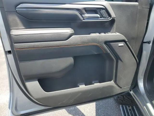 2024 GMC Sierra 3500HD 4WD Crew Cab Standard Bed AT4