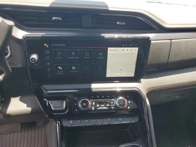 2024 GMC Sierra 3500HD 4WD Crew Cab Standard Bed AT4