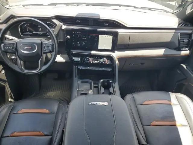 2024 GMC Sierra 3500HD 4WD Crew Cab Standard Bed AT4